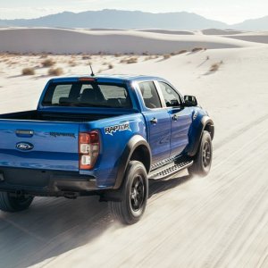 2019-Ford-Ranger-Raptor-102.jpg